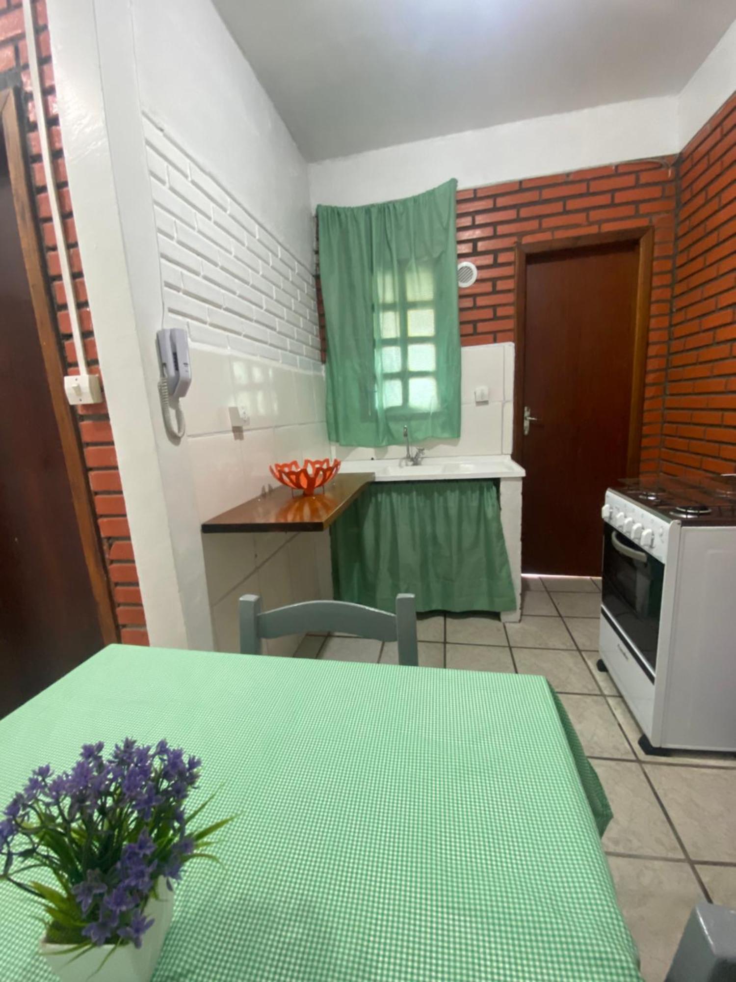 Residencial Flamingo Apartment Bombinhas Exterior photo